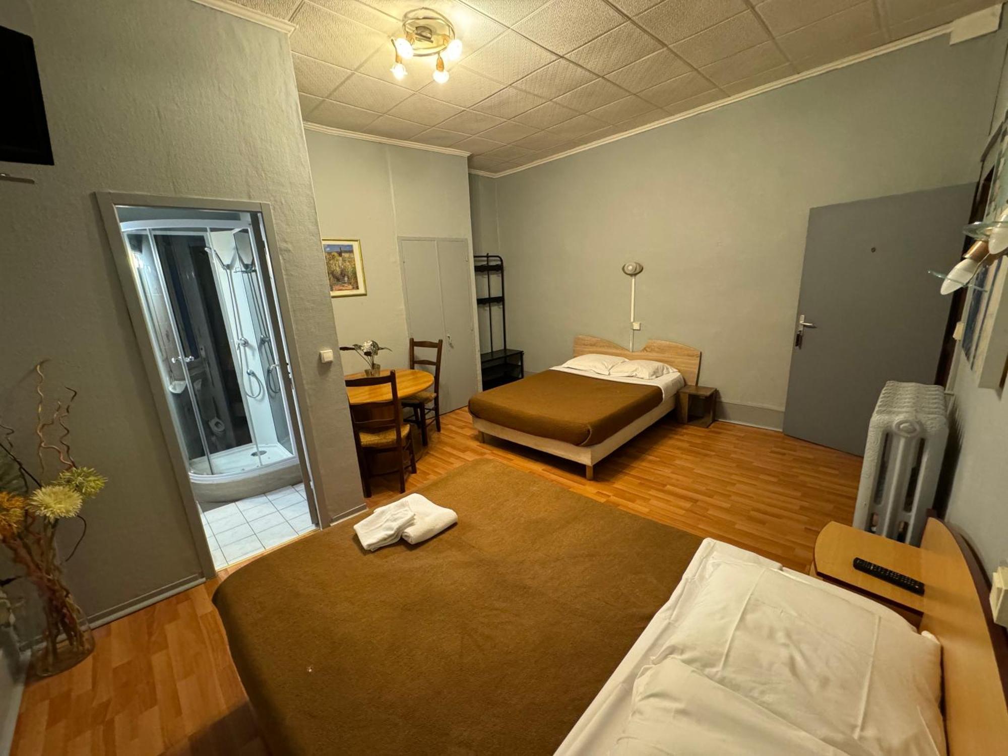 Le Terminus D'Albi Hotel ภายนอก รูปภาพ