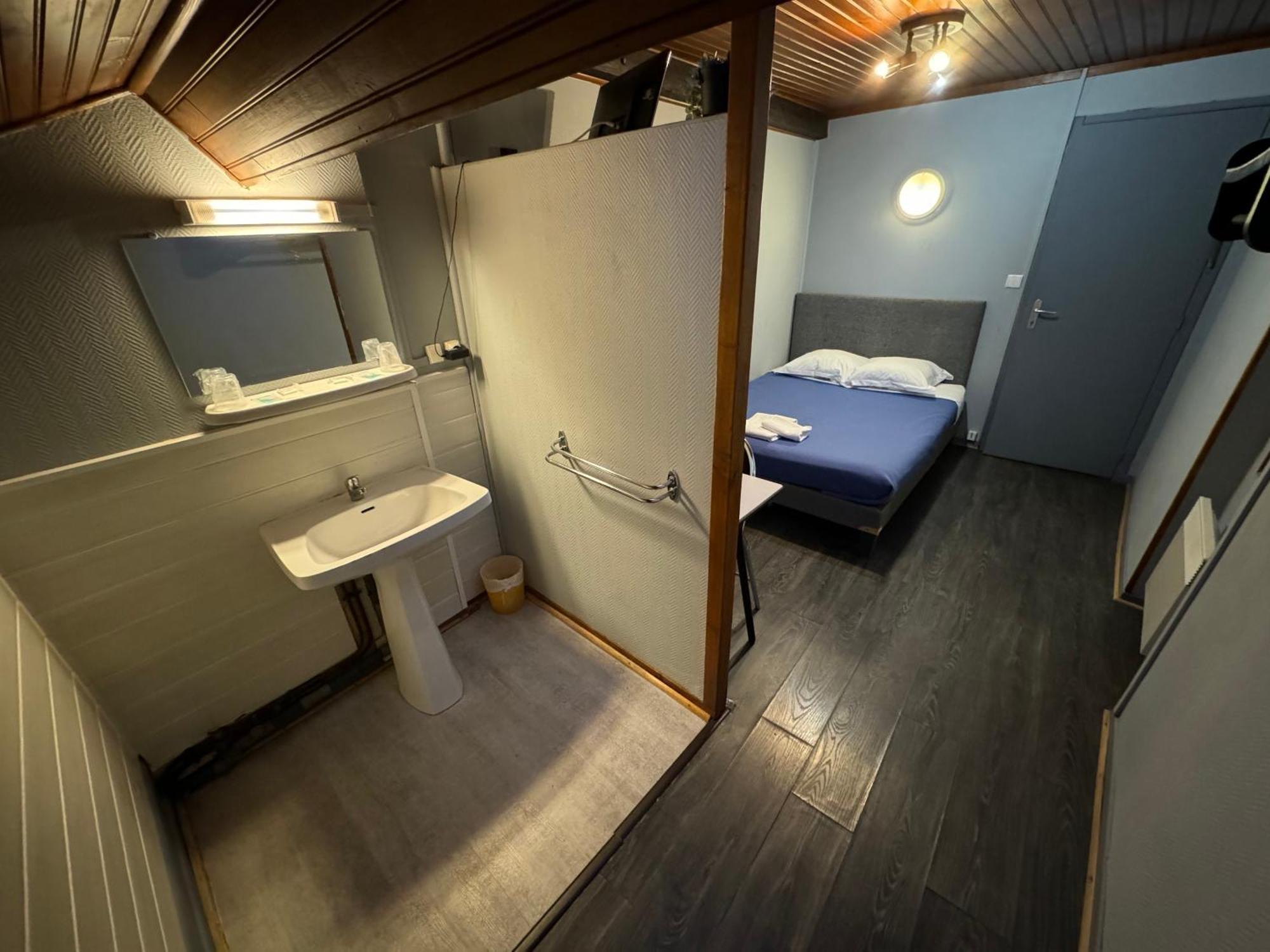 Le Terminus D'Albi Hotel ภายนอก รูปภาพ